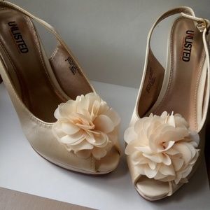 Kenneth Cole unlisted